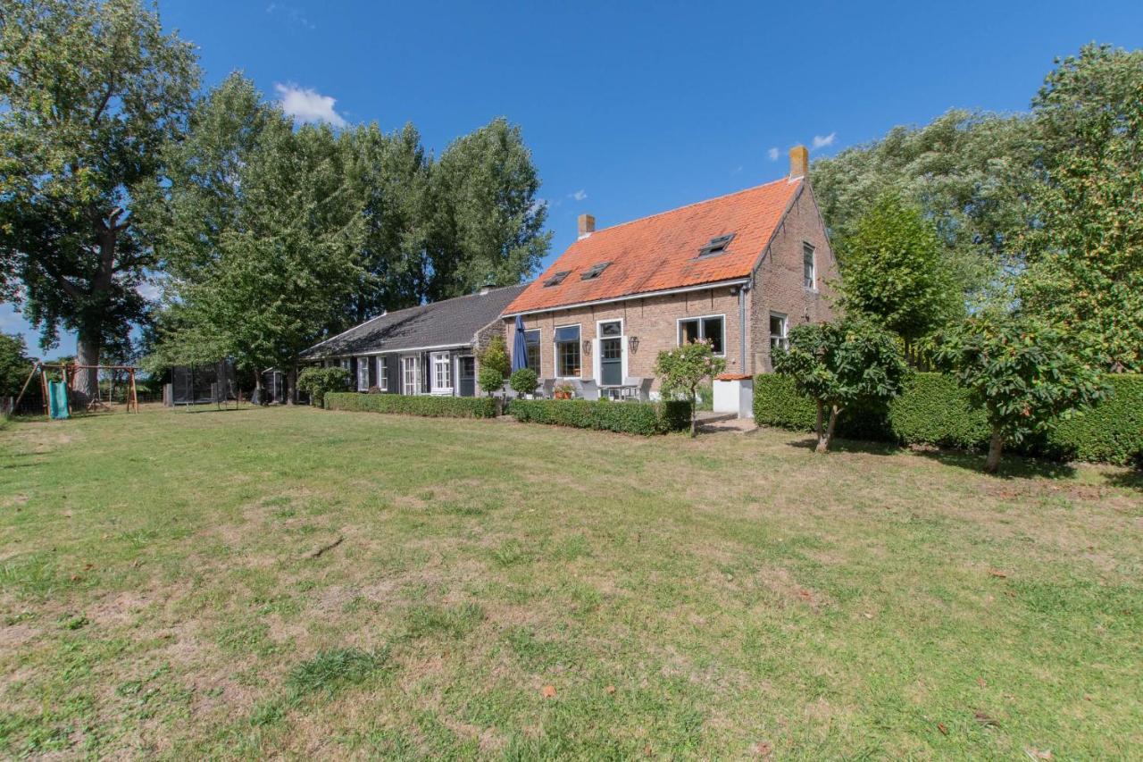Landelijk Gelegen Familieboerderij Oudelande Exterior foto